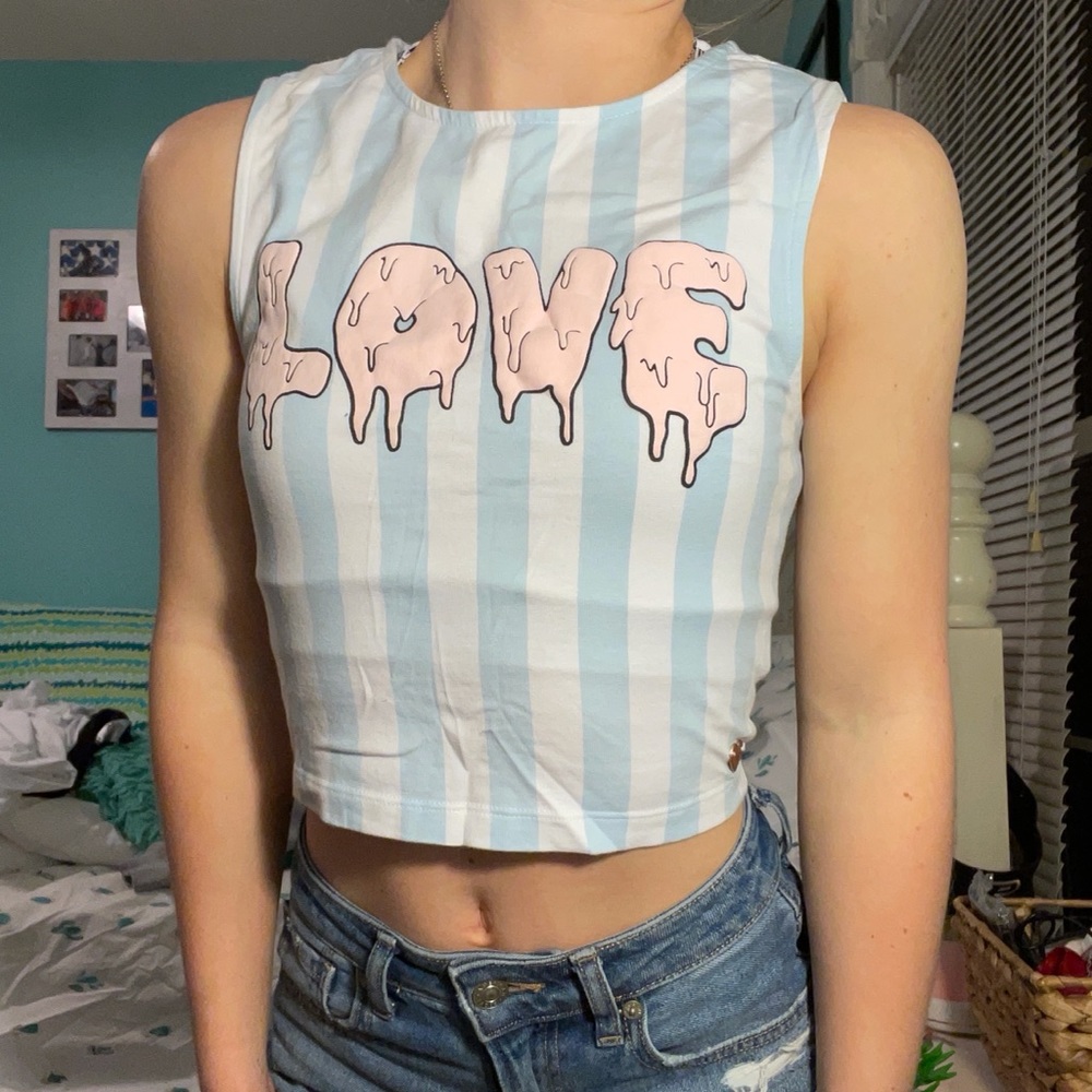 Love Crop Top